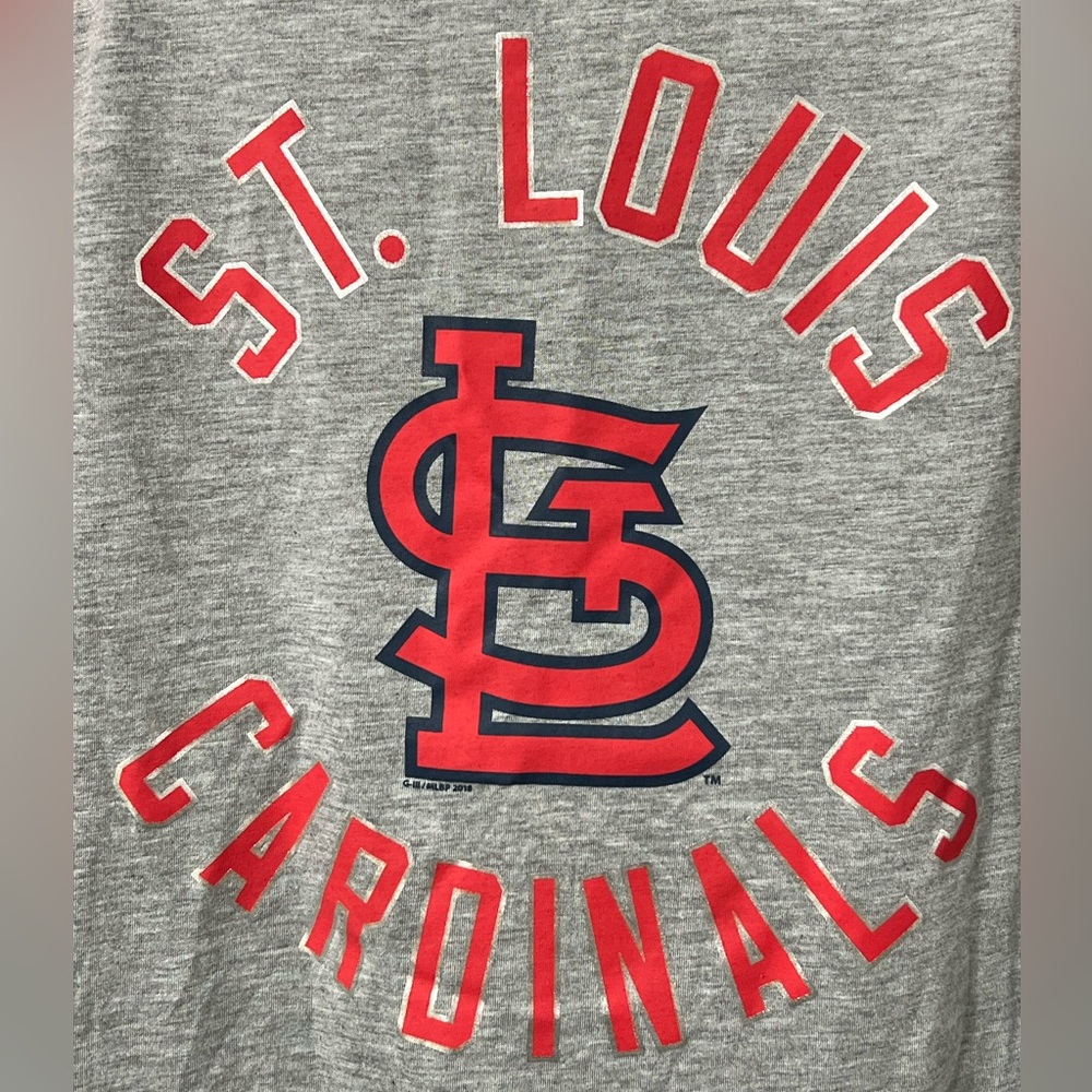 St. Louis Cardinals Women’s Tee and Tin Sign - Picture 4 of 16